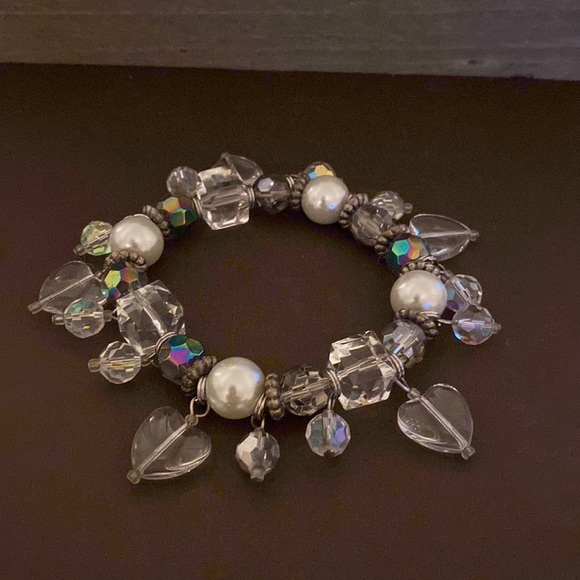 Crystal Cube and Heart Cha-Cha Bracelet - Picture 2 of 5